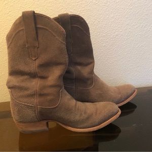 TECOVAS color listed is granite suede